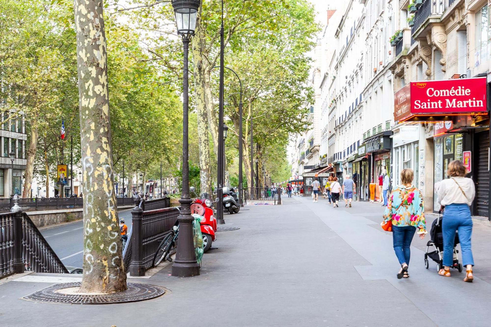 Veeve - Flowers In Saint-Martin Paris Exterior photo